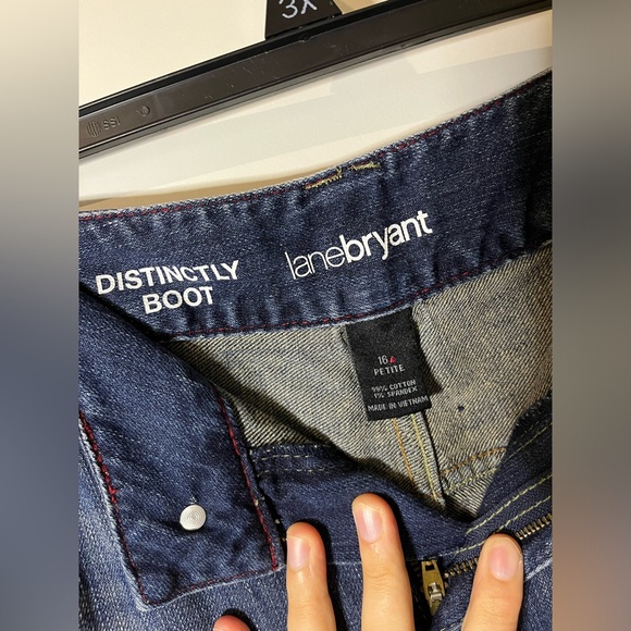 Lane Bryant Distinctly Bootcut Curve Hugging Contrast Stitching Jeans Sz 16P - Picture 11 of 11